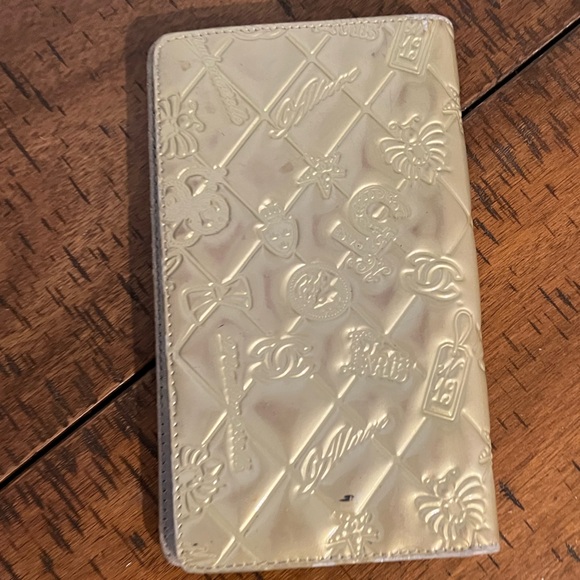 Chanel charm wallet - Picture 3 of 6